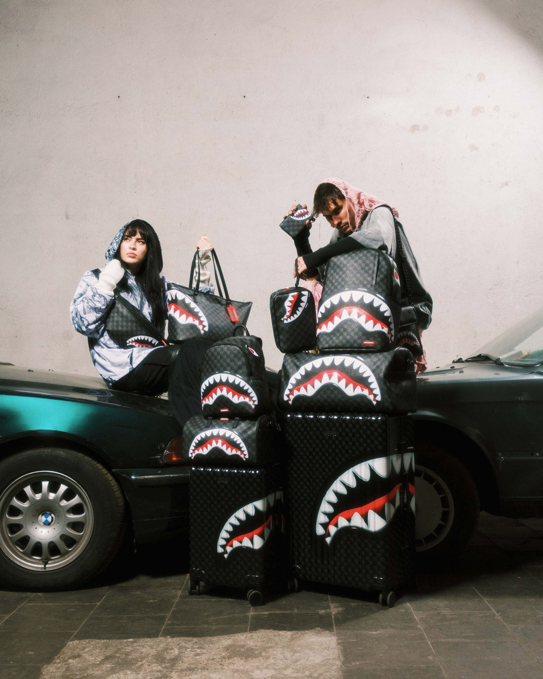 SHARKS IN PARIS HYPER PUFF SAVVY CROSSBODY - Image 4