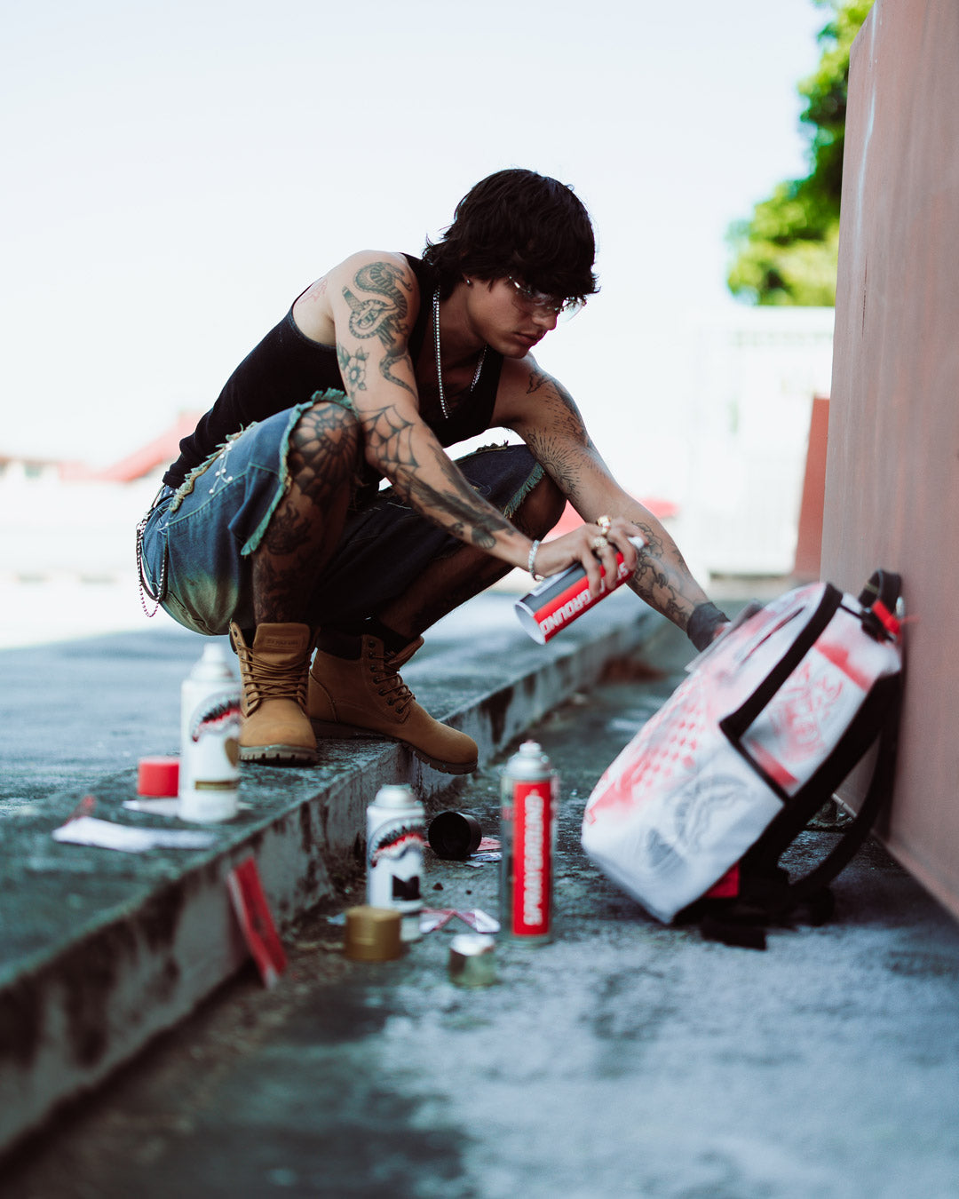 GRAFFITI ARTIST ?C DESIGN YOUR OWN BACKPACK ?C 9 STENCILS INCLUDED - Image 14