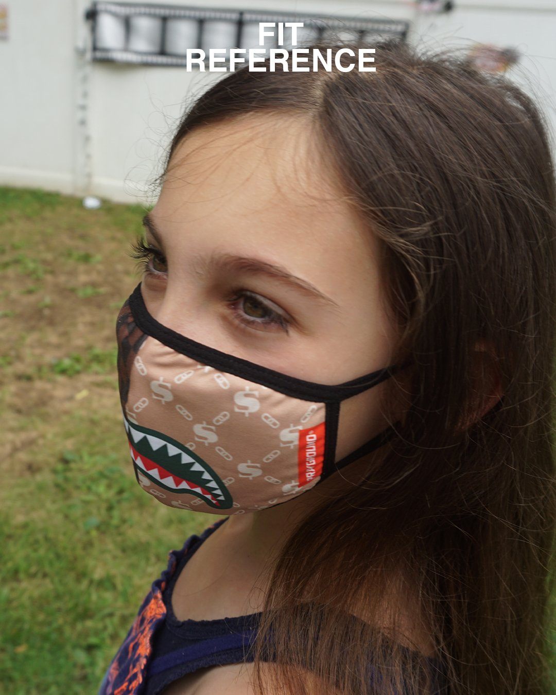 KIDS FORM FITTING MASK: SHARK ISLAND - Image 3